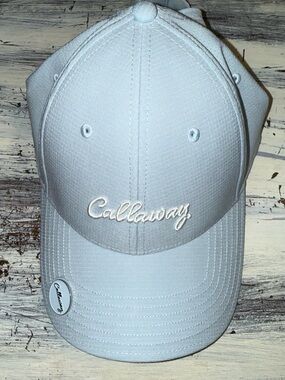 Callaway Light Gray and White Performance Golf Cap